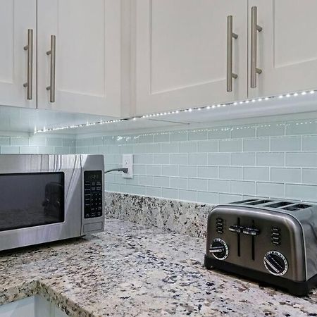 Heated Pool I Soundproof Home I Firepit I 630Mbps Hollywood Luaran gambar