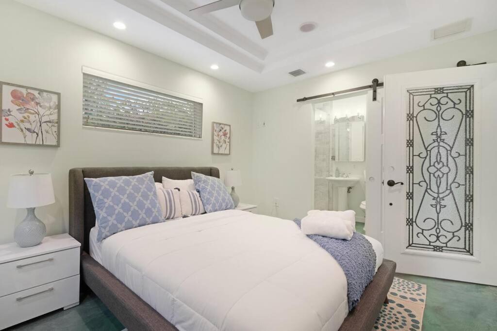 Heated Pool I Soundproof Home I Firepit I 630Mbps Hollywood Luaran gambar